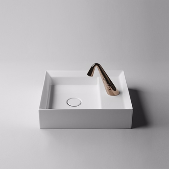 Firkantet vask til benkeplate i minimalistisk design | Design4home